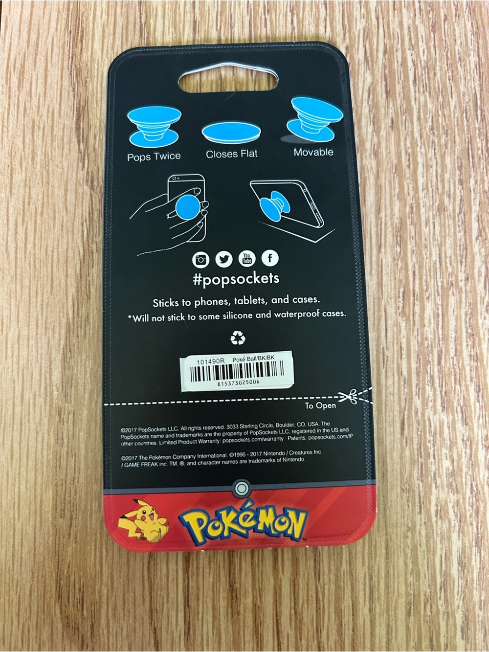 PopSocket Pokémon Poké Ball - Picture 2 of 2